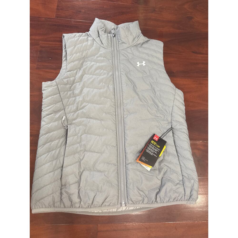 NEW Under Armour ColdGear Reactor Vest Women’s Medium Insulated